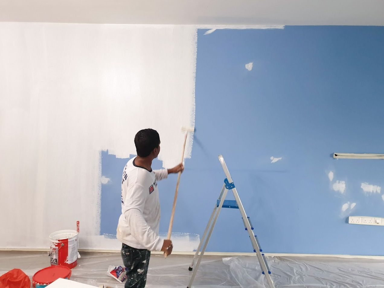 Painting service in progress