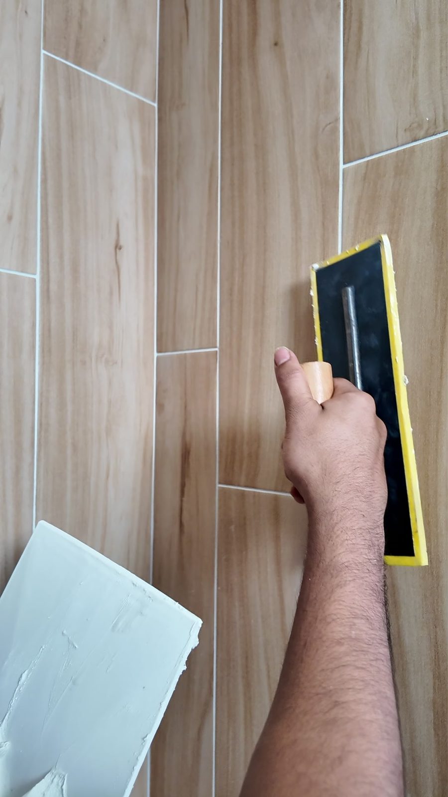 Tile regrouting